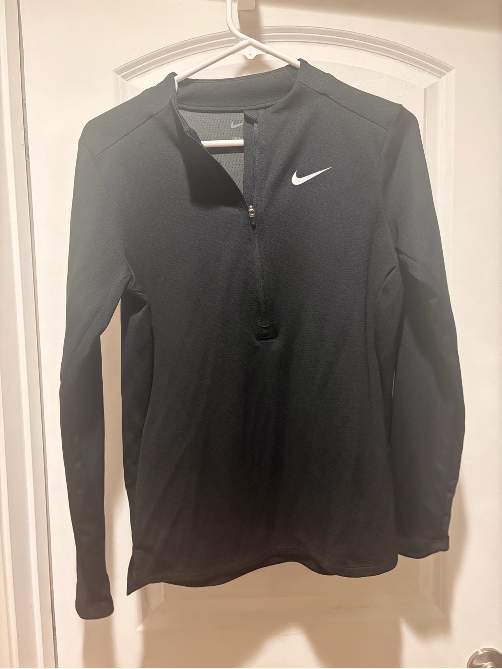 Nike Dri fit size xs half zip pullover